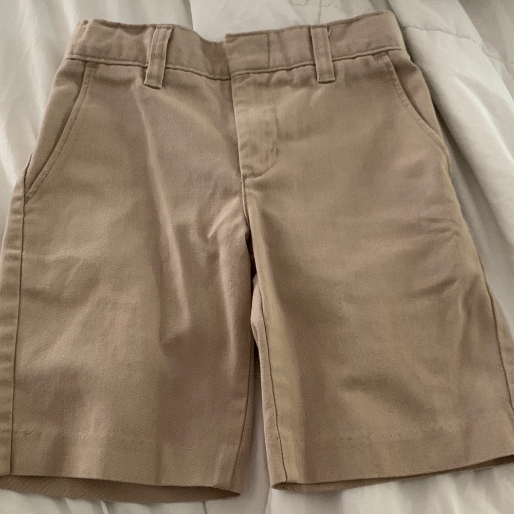 Boys Size5 tan Khaki Uniform Shorts from Flynn O’Hara uniform store